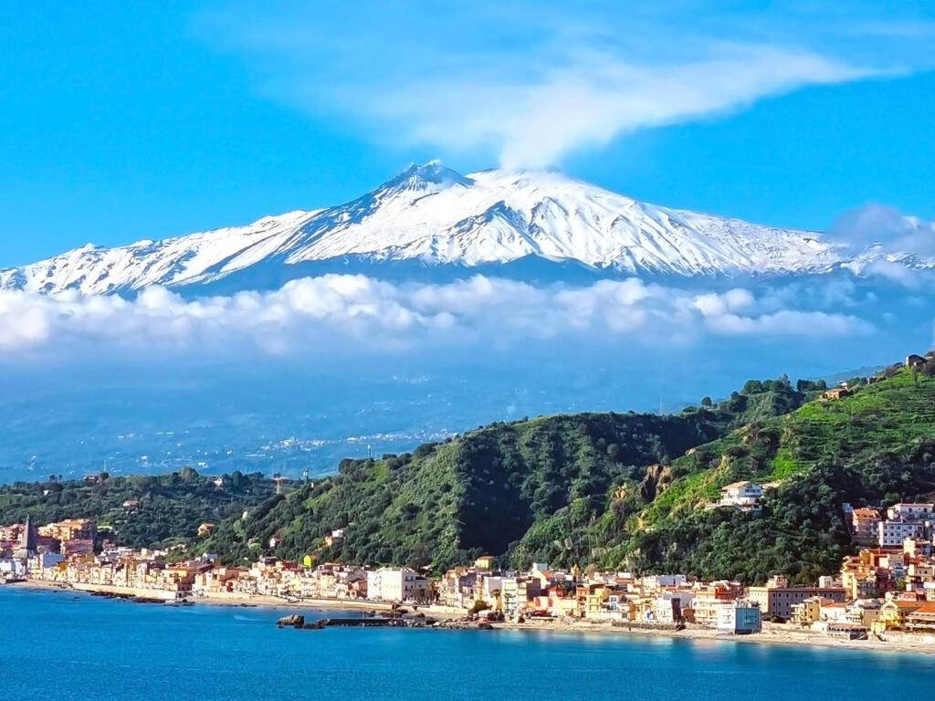 Casa Vacanza Maria Διαμέρισμα Giardini Naxos Εξωτερικό φωτογραφία